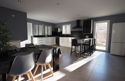 Allemagne-en-Provence Villa | The Villa du vallon (150m²)