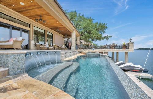 Horseshoe Bay West House | The Villa on Matern New Listing