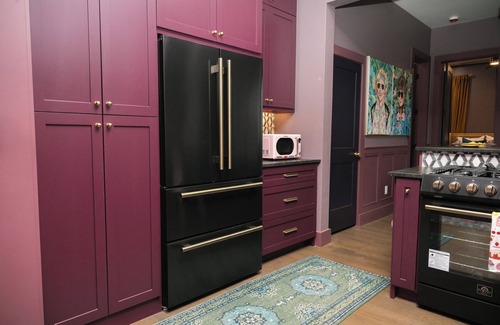 Wheatland House | The Village Jewel at Selah- 2 bed 2 bath Sleeps 5 - Close to OU Campus