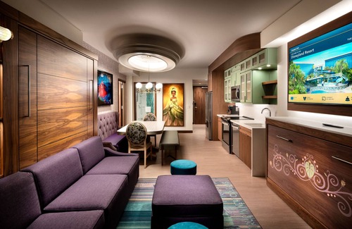 Anaheim Resort Hotel | The Villas At The Disneyland Hotel