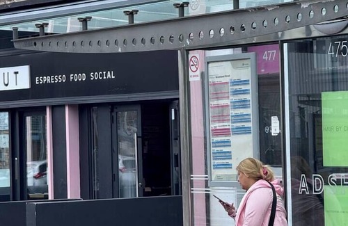 Belfast City Centre Apartment | The Vogue- 2 bd Hip Ap. Ultra Fast WIFI