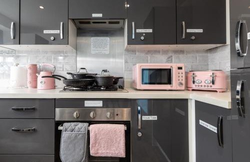 Upton Hotel | The Voyager