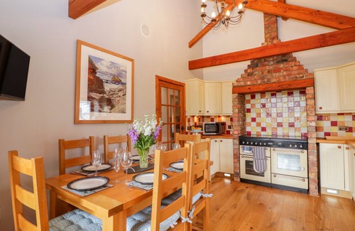 Tresmeer Cottage | THE WAGON HOUSE, pet friendly, with open fire in Launceston