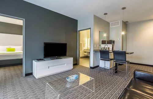 Walnut Creek Hotel | The Wallhouse Hotel, an Ascend Collection Hotel