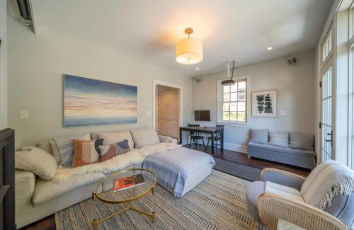 Kennett Square House | The Walton House - historic 3bd 2 5ba with parking