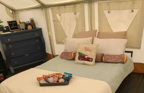 Lorena RV Rental | The Wanderlust-Starlite Glampground