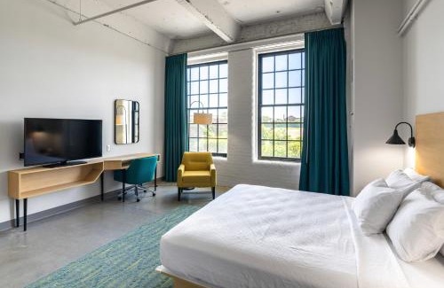 Hamilton Hotel | The Warehouse Hotel at Champion Mill