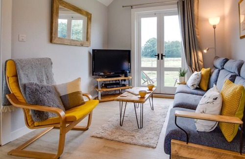 Abbess Roding Ski Chalet | The Warren in the beautiful Ashford