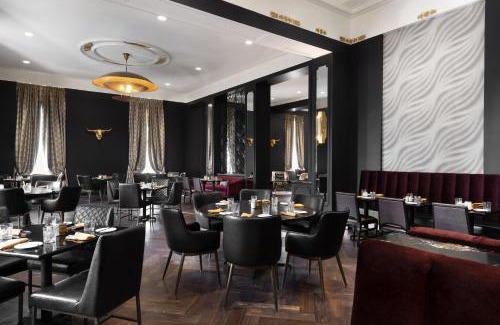 Sioux City Hotel | The Warrior Hotel, Autograph Collection