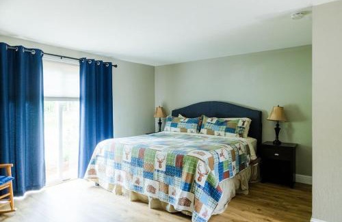 Tahoe Island Hotel | The Washoe Lodge