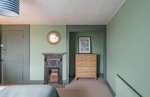 Deal House | The Watchmaker's House by Keepers Cottages