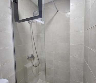 Kisela Voda Apartment | The Wazaari Apartment