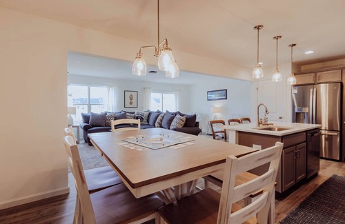 State College House | The "We Are. Inn"- Close to all things Penn State. Your home away from home.