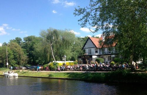 Elmbridge Hotel | The Weir Hotel