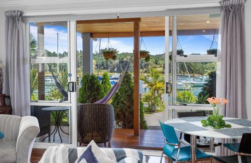 Arkles Bay Apartment | The Weiti Waterfront
