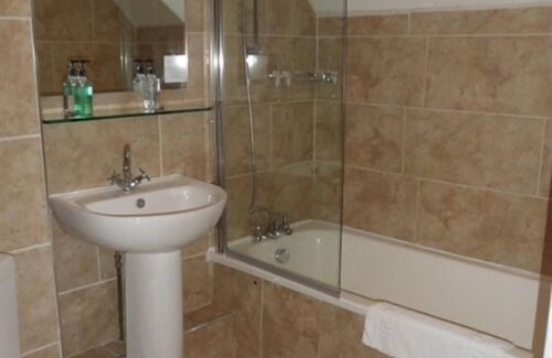 St Just Hotel | The Wellington Hotel