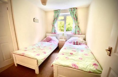 Symonds Yat House | The Wembley