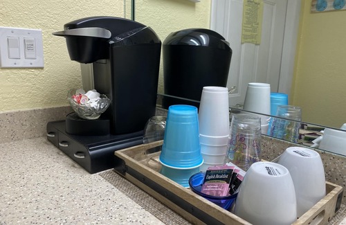 Seminole Apartment | The West Wing Bungalow with Saltwater Pool