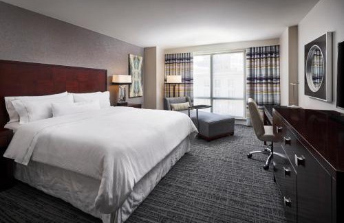 Eisenhower East Hotel | The Westin Alexandria Old Town