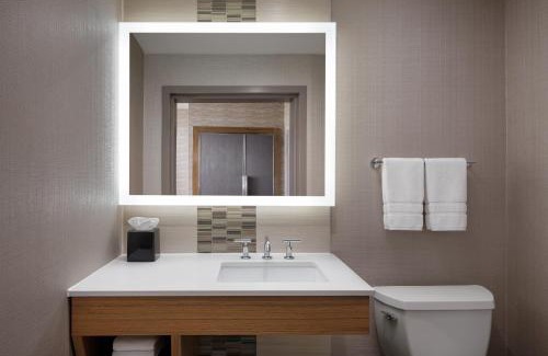 Calgary Hotel | The Westin Calgary Airport