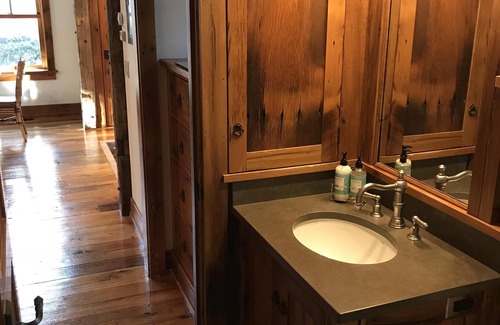 Weston House | The Weston River House 1 hr from NYC Designed by Famed Artisan Michael Greenberg