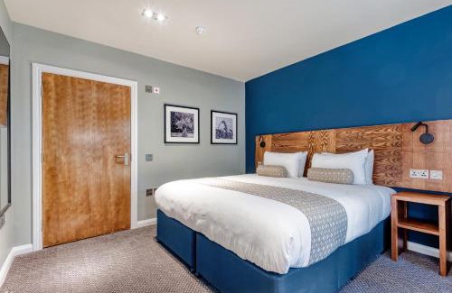 Horsell Hotel | The Wheatsheaf by Innkeeper's Collection