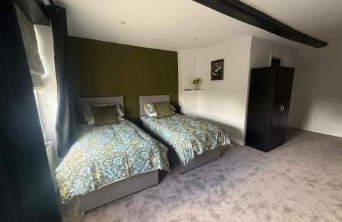 Atworth Hotel | The White Hart