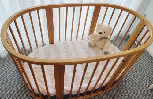 Corrimal House | The White House near beach & shops