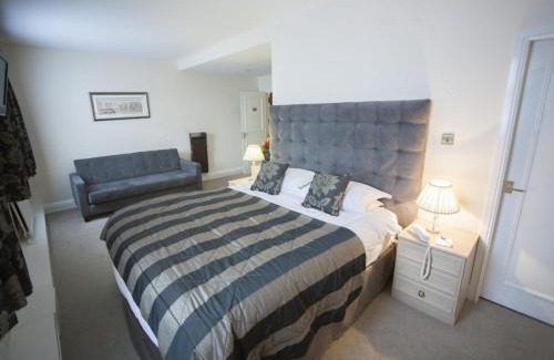 Halifax Hotel | The White Swan Hotel