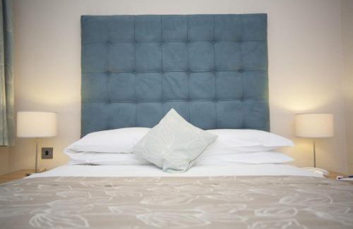 Halifax Hotel | The White Swan Hotel