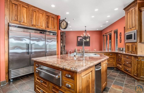 Alton Other | The Wildflower-Near Zion & Bryce, sleeps 30+