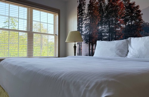 Lake Harmony Hotel | The Willowbrook Golf Hotel At Split Rock