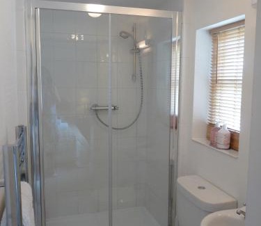 Shillingstone Bed & Breakfast | The Willows