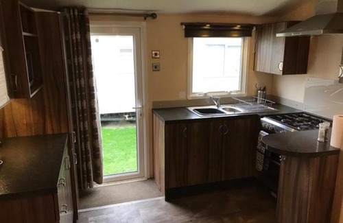 Hopton Resort | The Winchester luxury pet friendly caravan on Broadland Sands holiday park between Lowestoft and Great Yarmouth