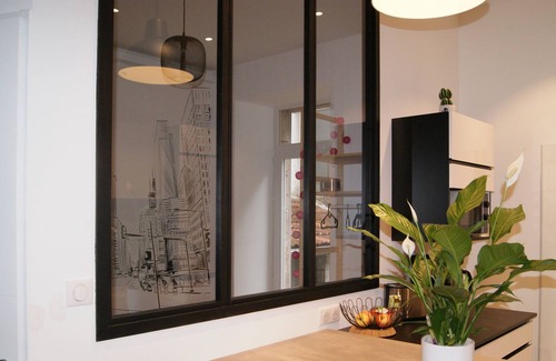 Aurillac Apartment | The windows of Jules Ferry
