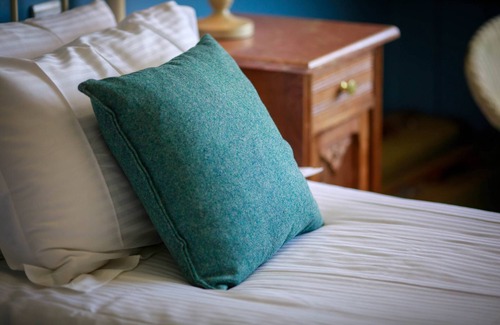Lingfield Hotel | The Wiremill