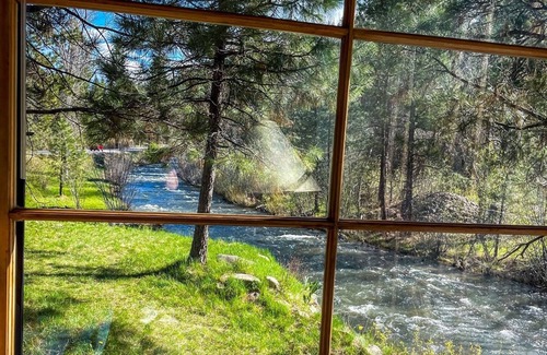 Boise Cabin | The Wishing Well on Mores Creek - Serenity Now!