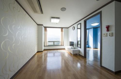 Asan Hotel | The WITT DOGO