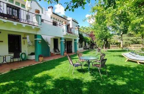 Canada Catena Apartment | THE WONDERS "OFFER"