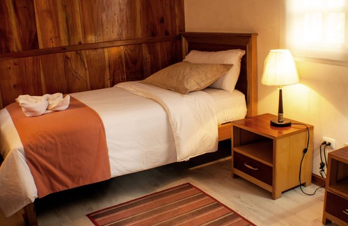 Puerto Villamil Cabin | The Wooden House Lodge