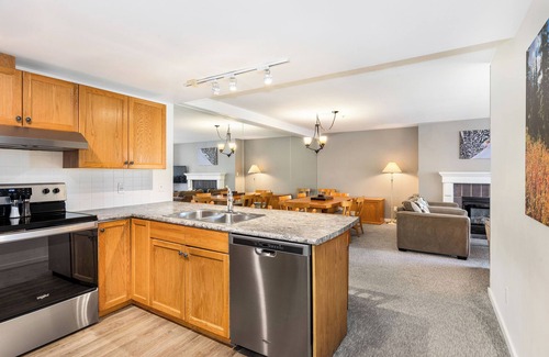 Upper Village Condo | The Woodrun by Whiski Jack