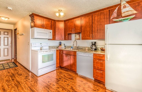 Moclips Condo | The World is your Oyster at this Unique Condo