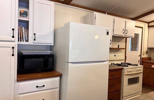 Hayward Cabin | The Yellow House on the Lake. Private Waterfront Cabin in Hayward, WI.