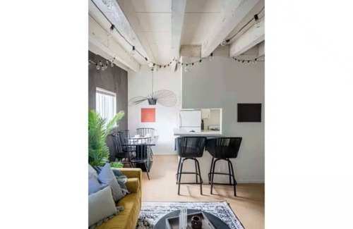 North University Apartment | The Yonder | Modern Cozy Austin Escape Sleeps 5