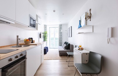 Santa Catarina Apartment | The Zinc Artist Studio Atelier