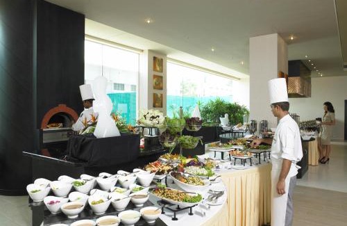Whitefield Hotel | The Zuri Whitefield Bengaluru