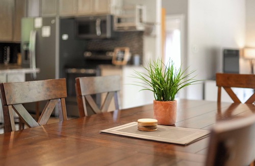 Ridgefield House | Theater, playground, gameroom, arcade, large dining room, 20mi to PDX, 3bd/2ba