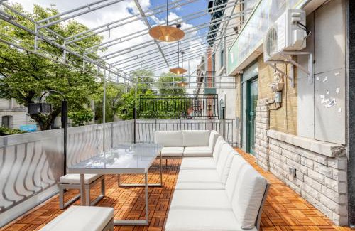 Latin Quarter Apartment | Theatre Hotel by Lodgo