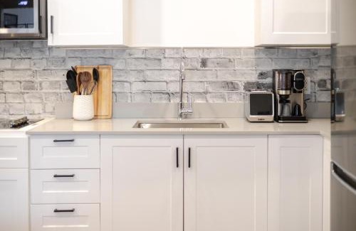 Latin Quarter Apartment | Theatre Hotel by Lodgo