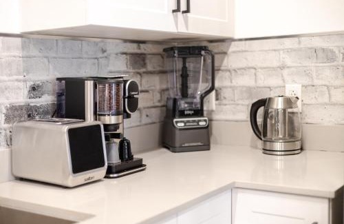 Latin Quarter Apartment | Theatre Hotel by Lodgo